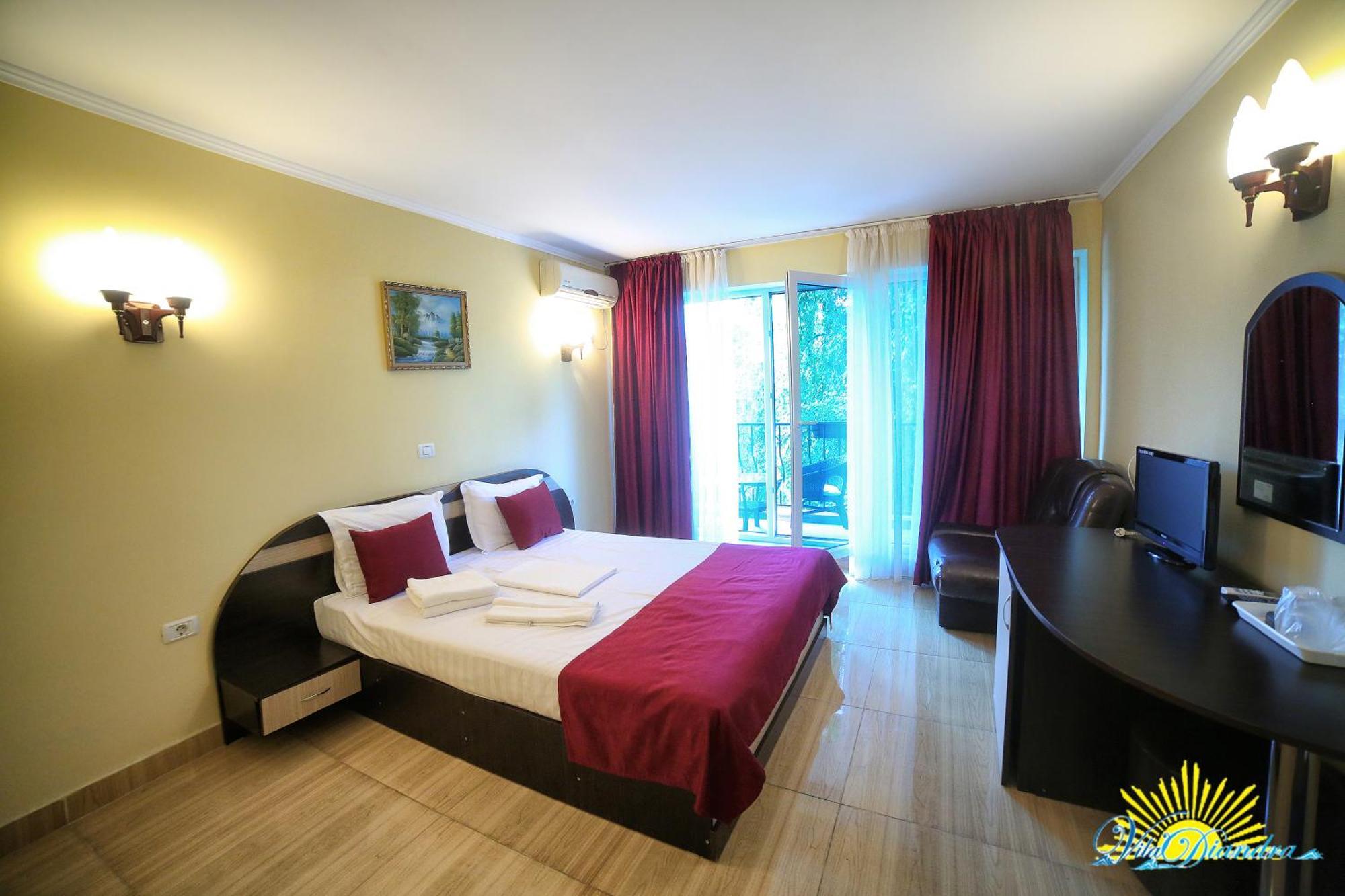 Kamar Double atau Twin